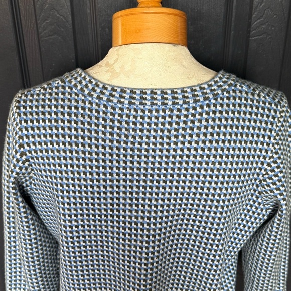 Stitches and Stripes Poplar Cardigan in Cornflower Blue - Picture 8 of 10